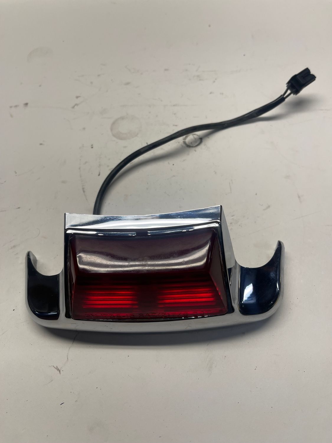 Rear Fender Tip Light 59683-03--2004 Harley-Davidson Heritage Softail