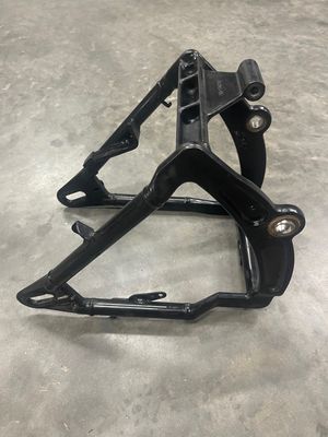 Swingarm 48423-00--2004 Harley-Davidson Heritage Softail Swingarm 48423-00--2004 Harley-Davidson Heritage Softail