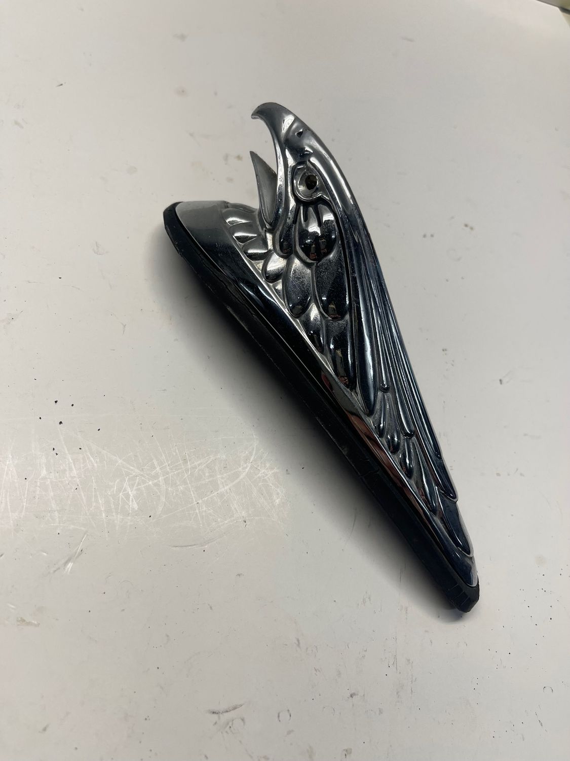 Front Fender Eagle Ornament 91569-89--2001 Harley-Davidson FLTR Road Glide Front Fender Eagle Ornament 91569-89--2001 Harley-Davidson FLTR Road Glide