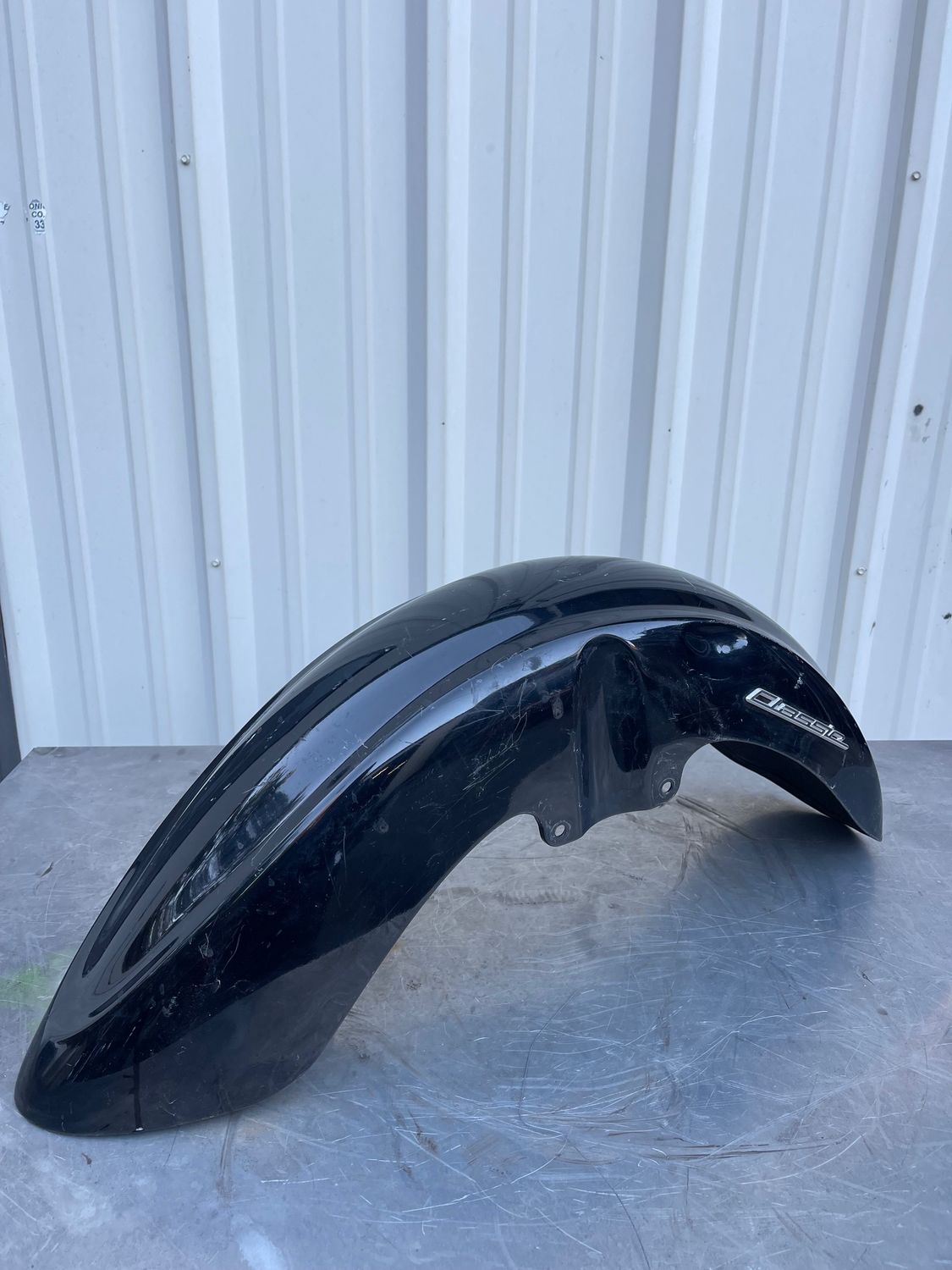 Front Fender, Has dent, scratches--2002 Yamaha V-Star XVS 1100