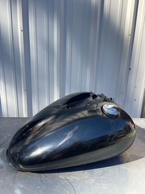 Fuel Tank No Key--2002 Yamaha V-Star XVS1100APR Classic