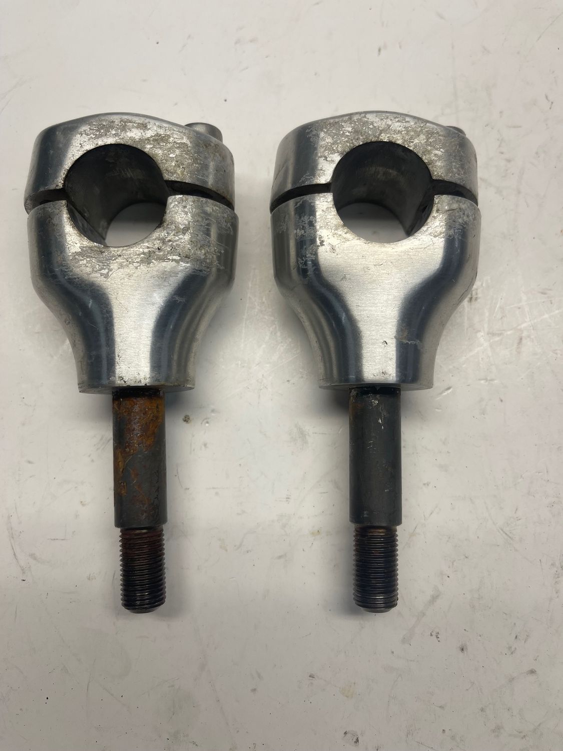 Handlebar Risers--2002 Yamaha V-Star XVS1100APR Classic