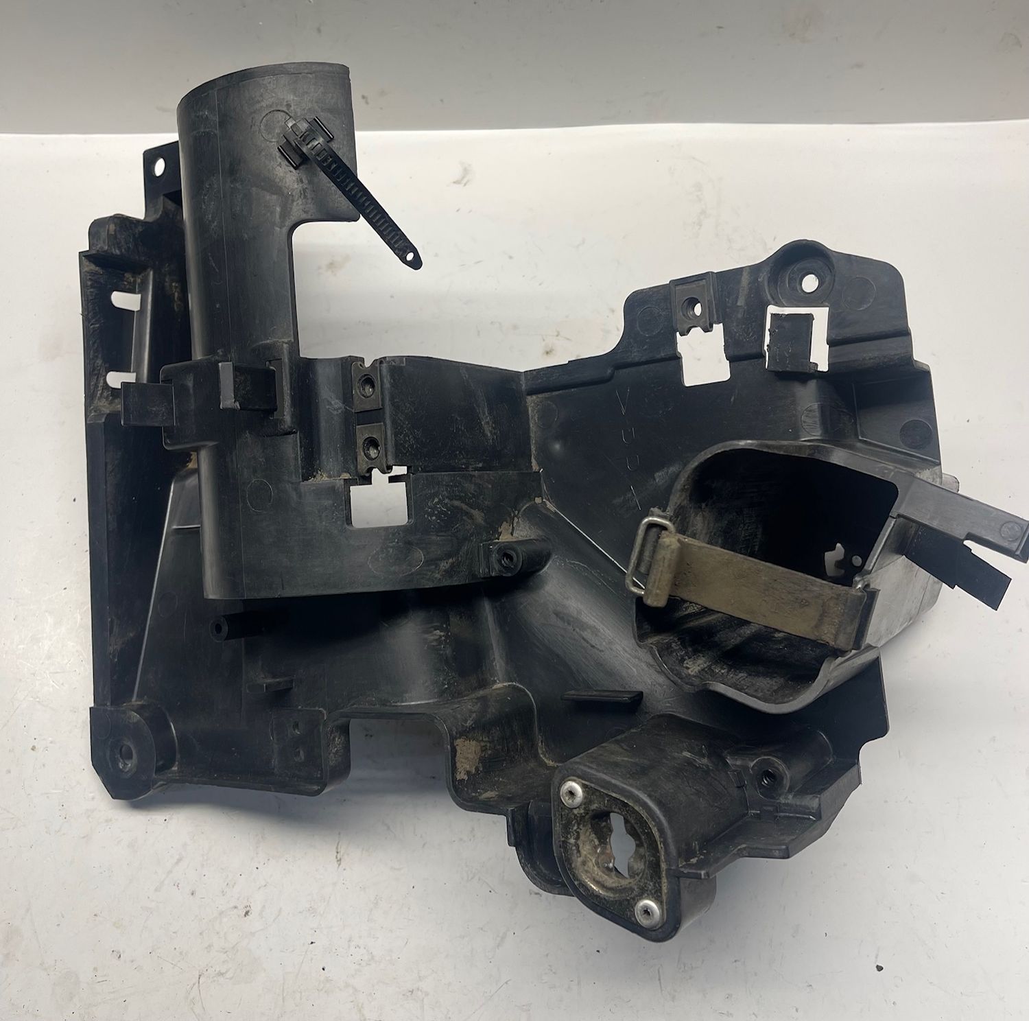 Tool Box Lid Cover 5EL-2177E-00-00--2002 Yamaha V-Star XVS1100APR Classic