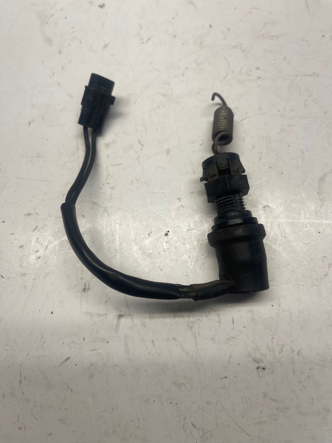 Rear Brake Light Switch 5EL-82530-00--2002 Yamaha V-Star XVS1100APR Classic Rear Brake Light Switch 5EL-82530-00--2002 Yamaha V-Star XVS1100APR Classic