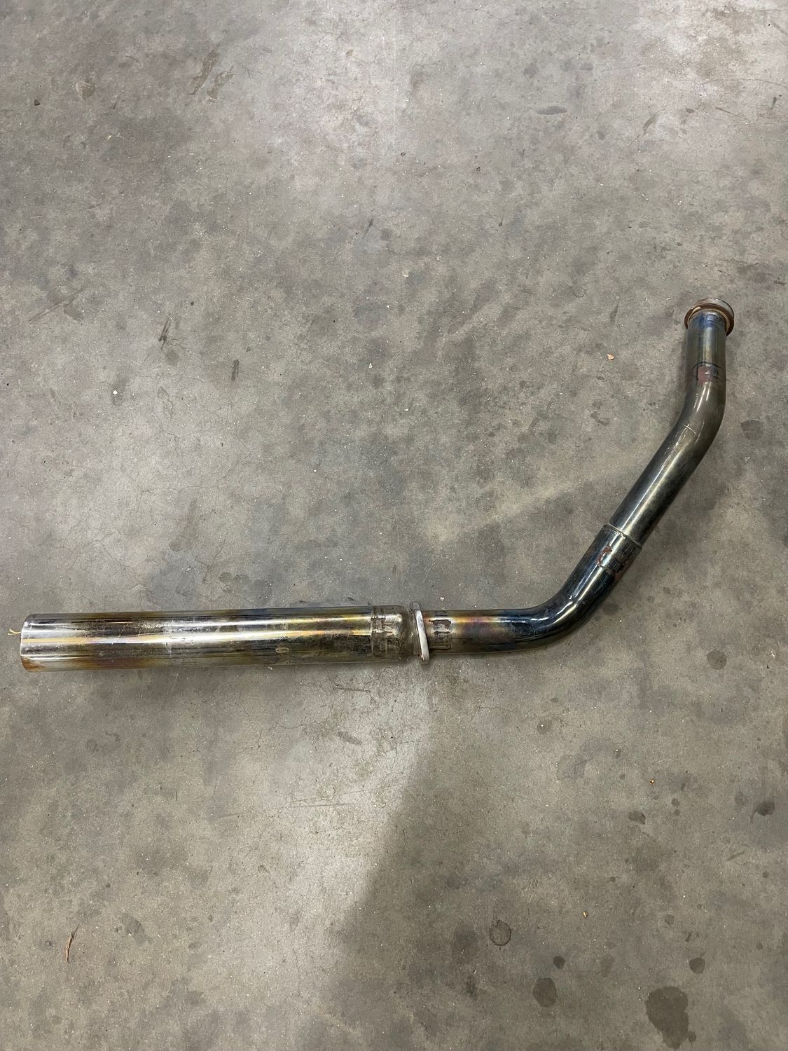 Exhaust Header Pipe Rear--Pulled from a 2005 Harley-Davidson FXDWG Dyna Wide Glide Exhaust Header Pipe Rear--Pulled from a 2005 Harley-Davidson FXDWG Dyna Wide Glide