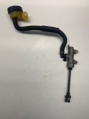 Rear Brake Master Cylinder & Reservoir 43510-MT3-305--2003 Honda ST1100 Police Rear Brake Master Cylinder & Reservoir 43510-MT3-305--2003 Honda ST1100 Police