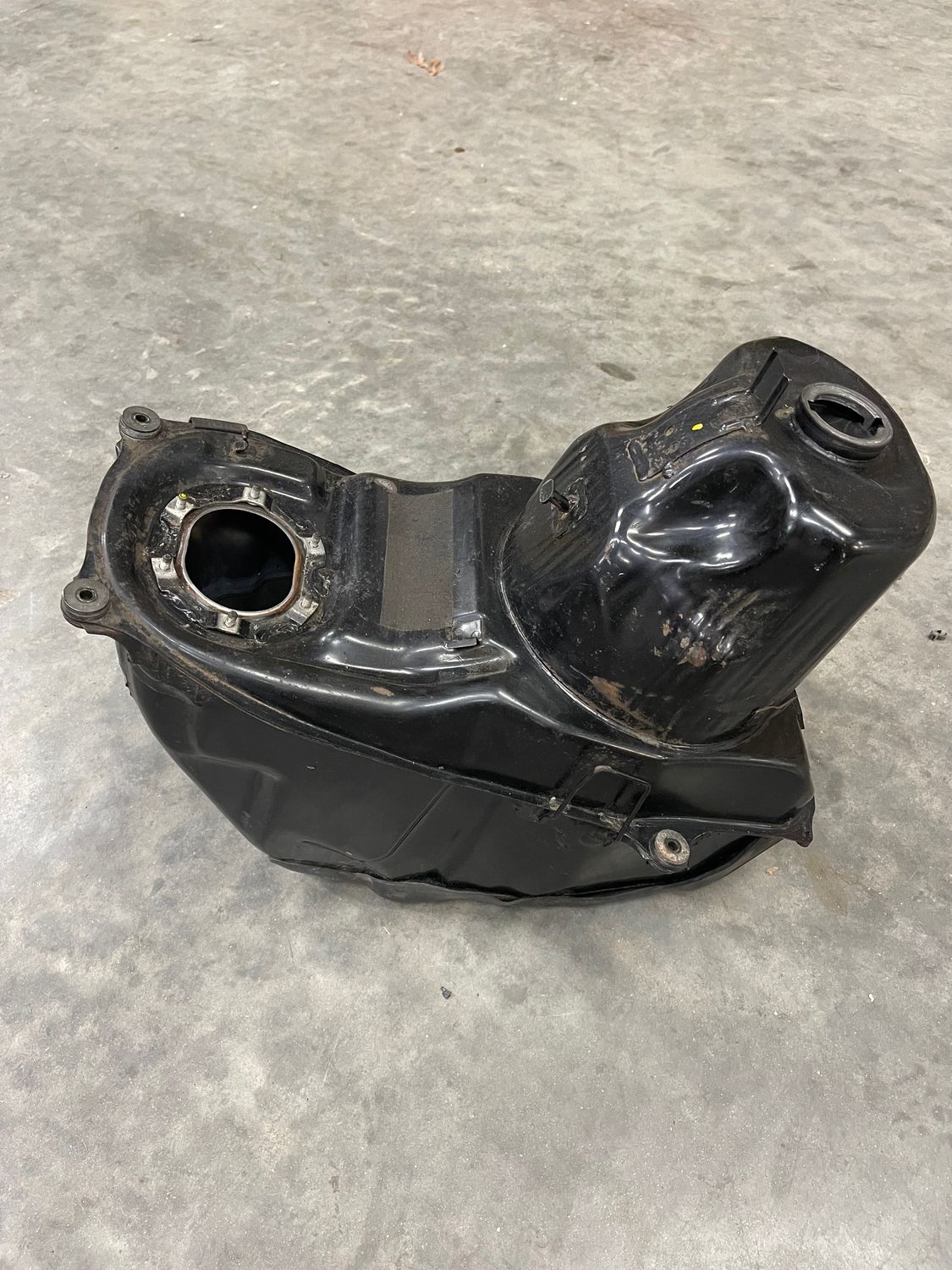 Fuel Tank 17510-MY3-010--2003 Honda ST1100 Police Fuel Tank 17510-MY3-010--2003 Honda ST1100 Police