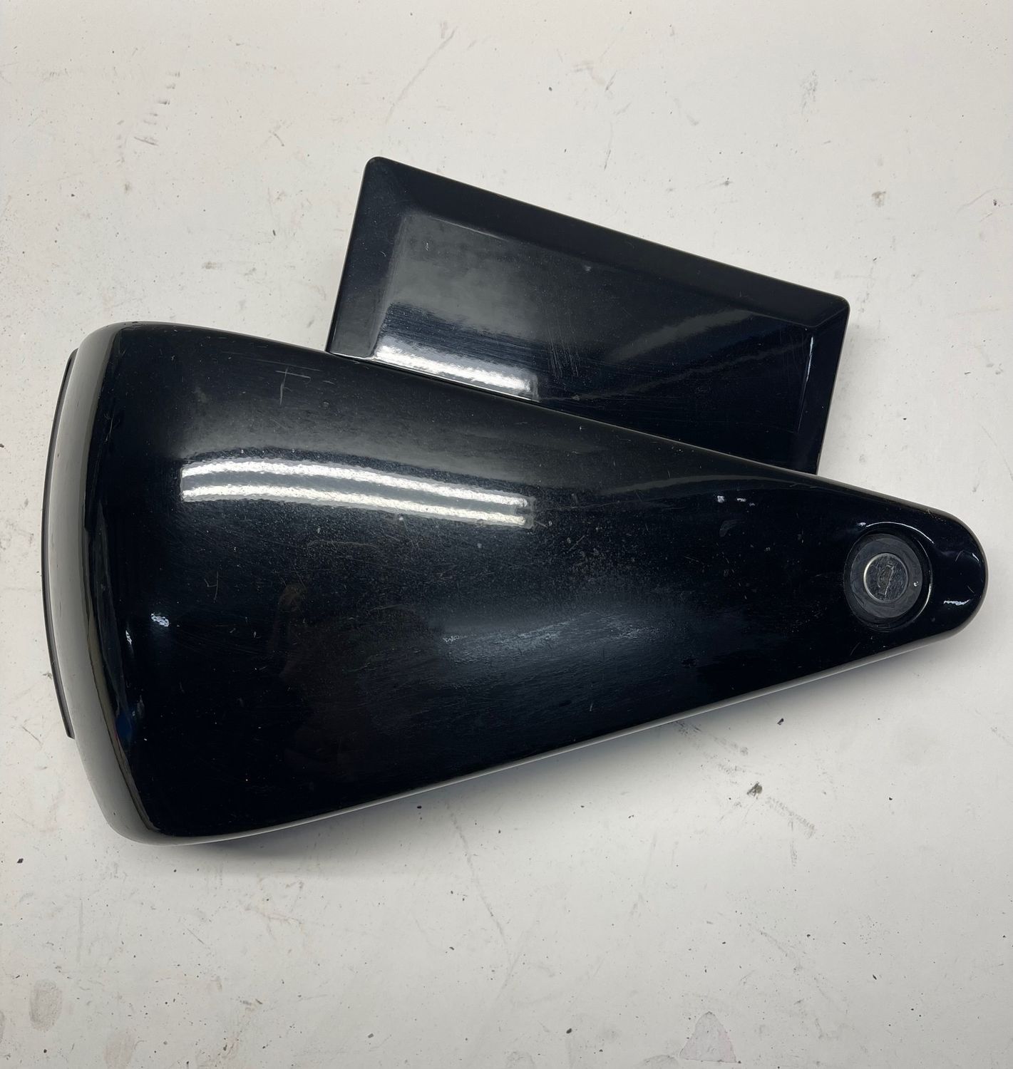 Right Side Battery Cover-- Kawasaki Vulcan VN800B