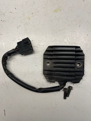 Voltage Regulator Rectifier 21066-1106 --Kawasaki Vulcan VN800B Voltage Regulator Rectifier 21066-1106 --Kawasaki Vulcan VN800B