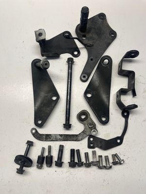 Motor Mounting Hardware--2002 Yamaha V-Star XVS1100APR Classic Motor Mounting Hardware--2002 Yamaha V-Star XVS1100APR Classic