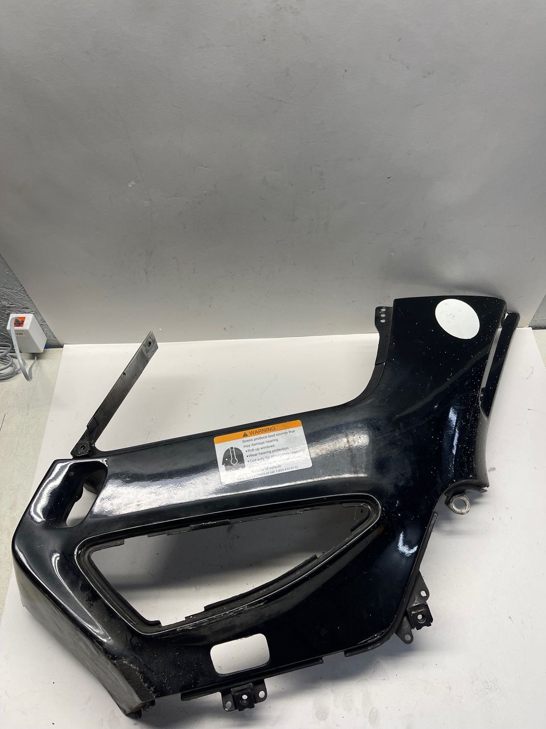 Right Middle Cowl Fairing 64230-MT3-0100--2003 Honda ST1100 Police