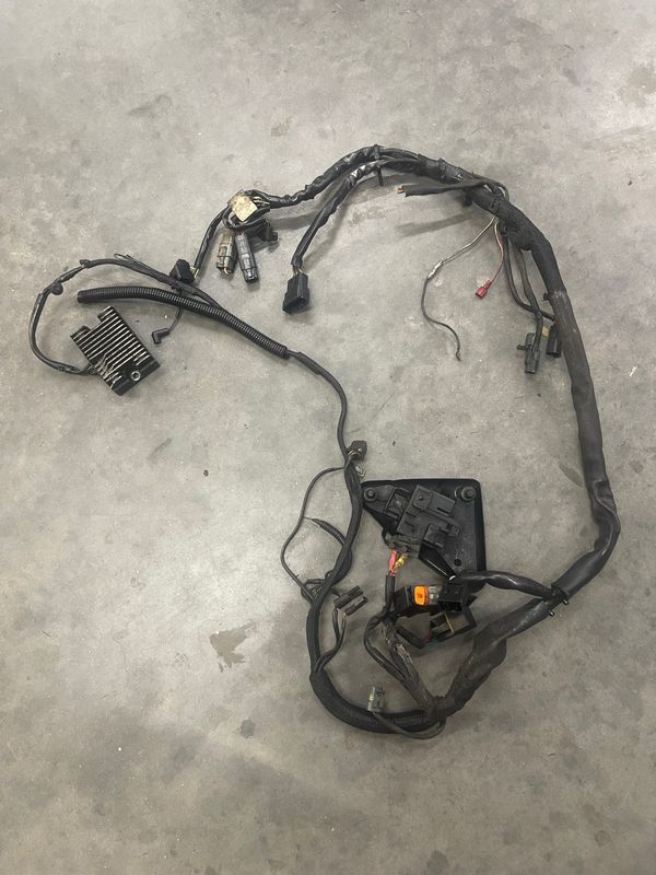Wiring Harness w/ Rectifier For Parts 70135-99--Pulled from a 2001 Sportster XL883H Wiring Harness w/ Rectifier For Parts 70135-99--Pulled from a 2001 Sportster XL883H