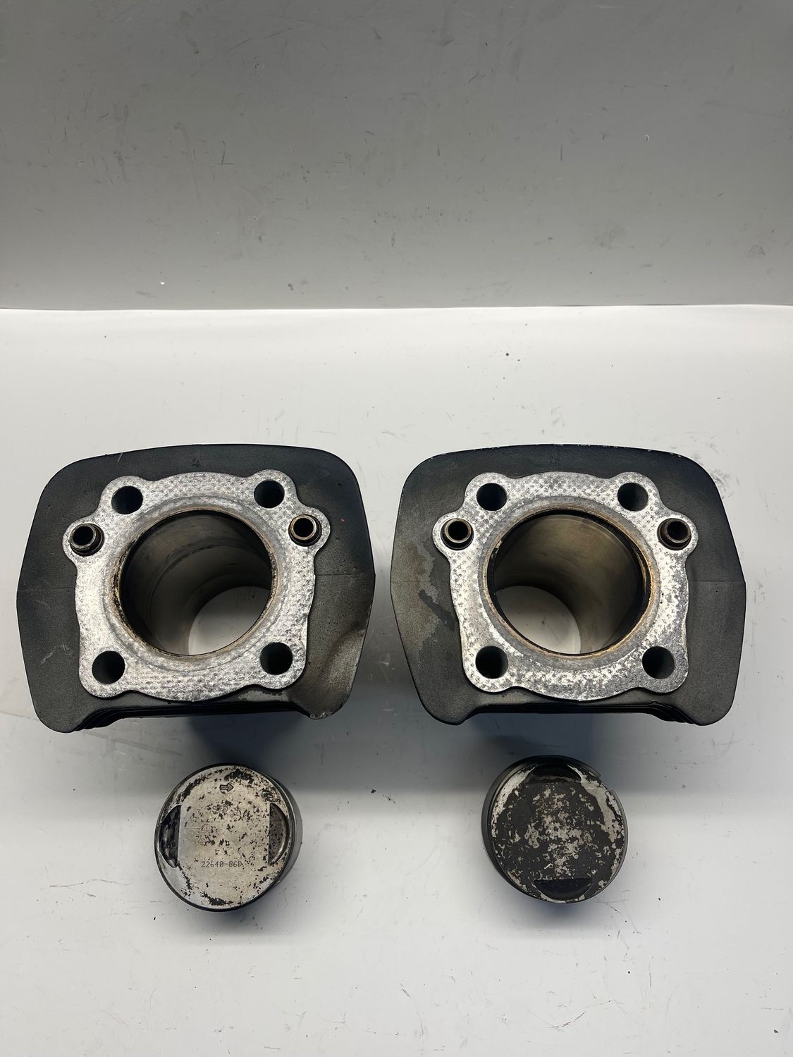 Cylinder Jugs Barrels 16446-86B--Pulled from a 2001 Sportster XL883H Cylinder Jugs Barrels 16446-86B--Pulled from a 2001 Sportster XL883H