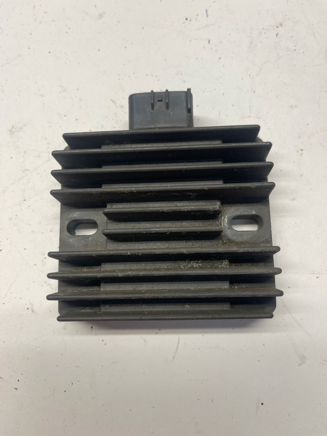 Voltage Regulator Rectifier--2011 Kawasaki Vulcan VN900C Voltage Regulator Rectifier--2011 Kawasaki Vulcan VN900C