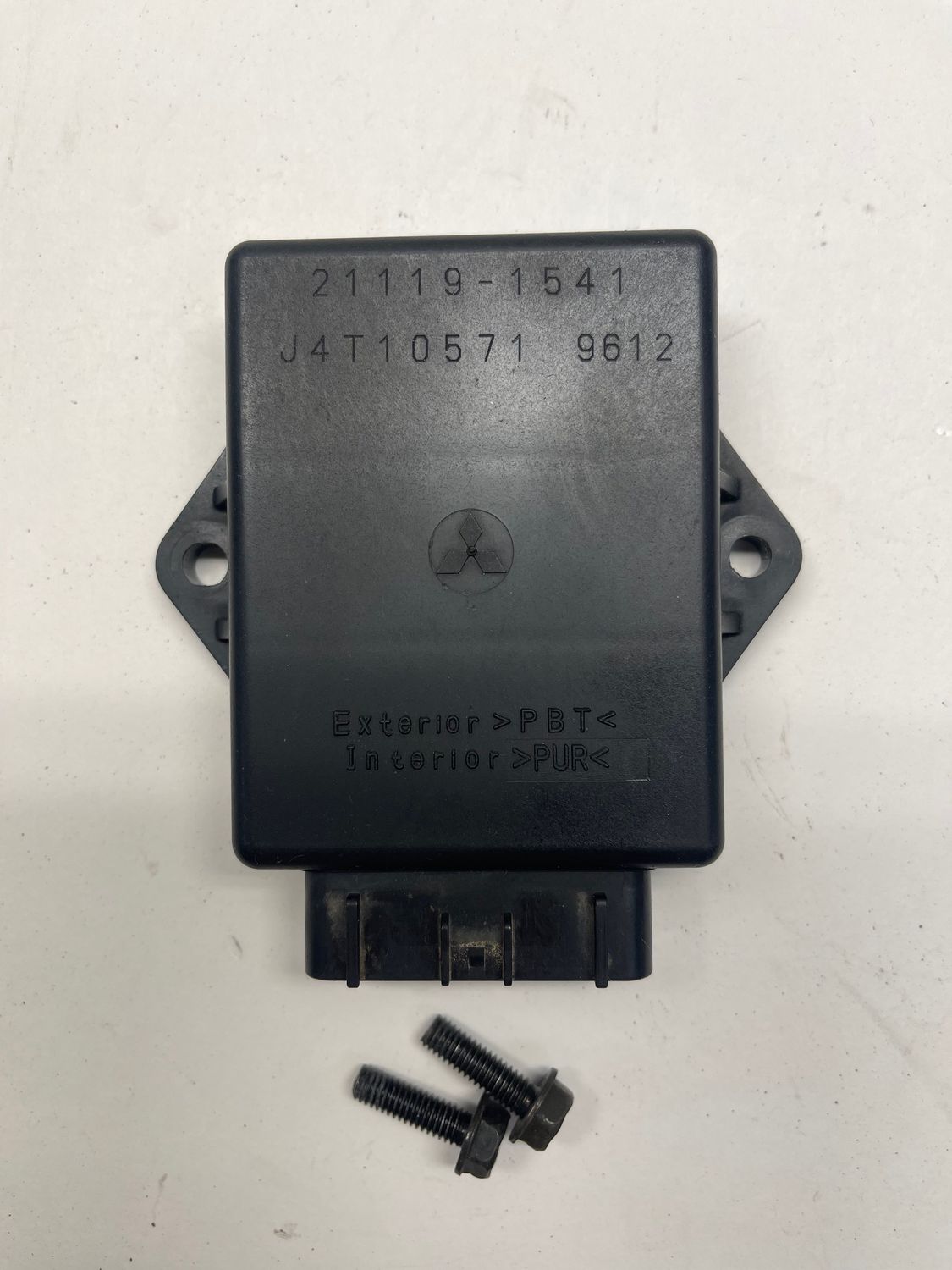 ECM ECU CDI Igniter Computer 21119-1541--2000 Kawasaki ZR750 F2 ECM ECU CDI Igniter Computer 21119-1541--2000 Kawasaki ZR750 F2