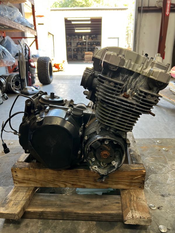 Engine Motor-For Parts Only--2000 Kawasaki ZR750 F2