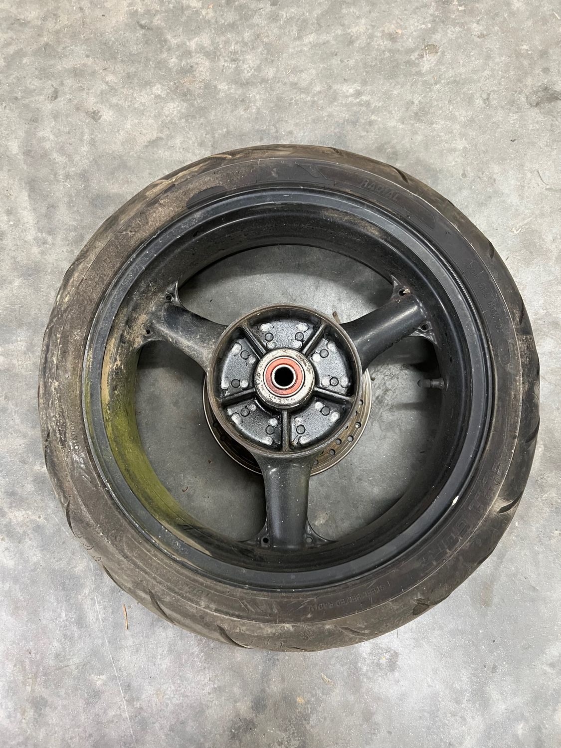 Rear Rim 160/60 17x4.5"--2000 Kawasaki ZR750 F2