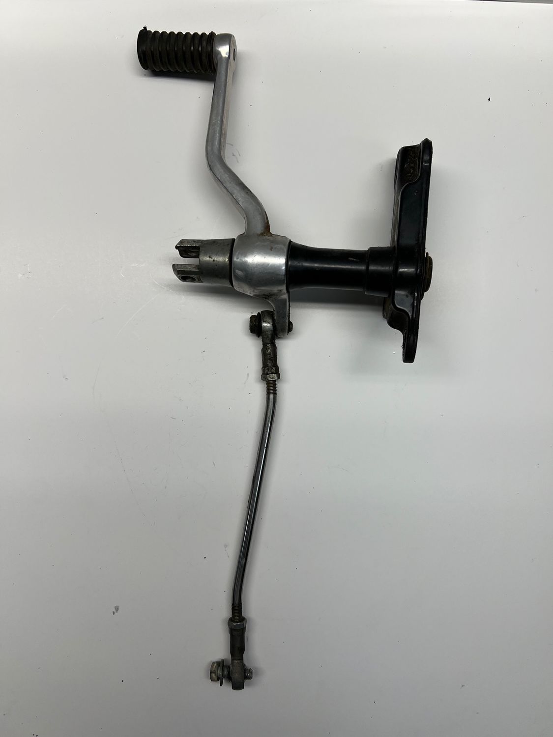 Shifter Pedal and Linkage--1999 Harley-Davidson Sportster 883 Shifter Pedal and Linkage--1999 Harley-Davidson Sportster 883