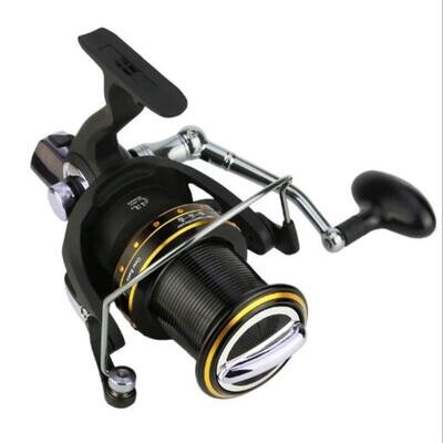 Fixed spool beach reels