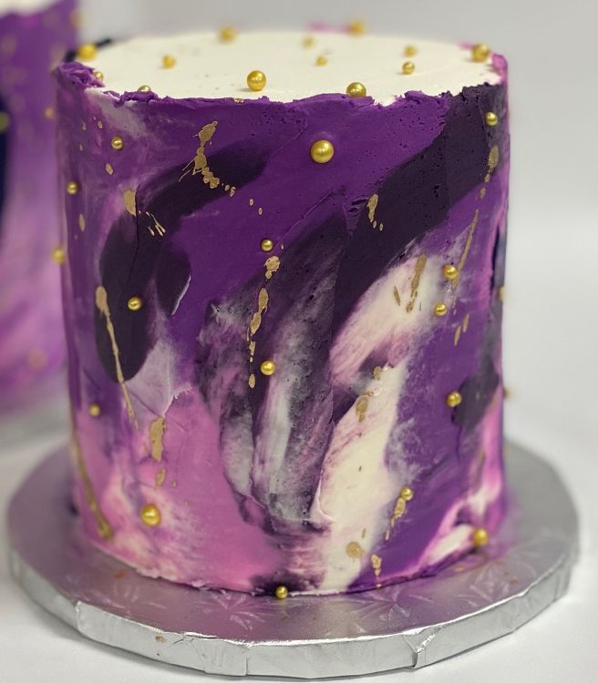 Marble Cake with Pearls