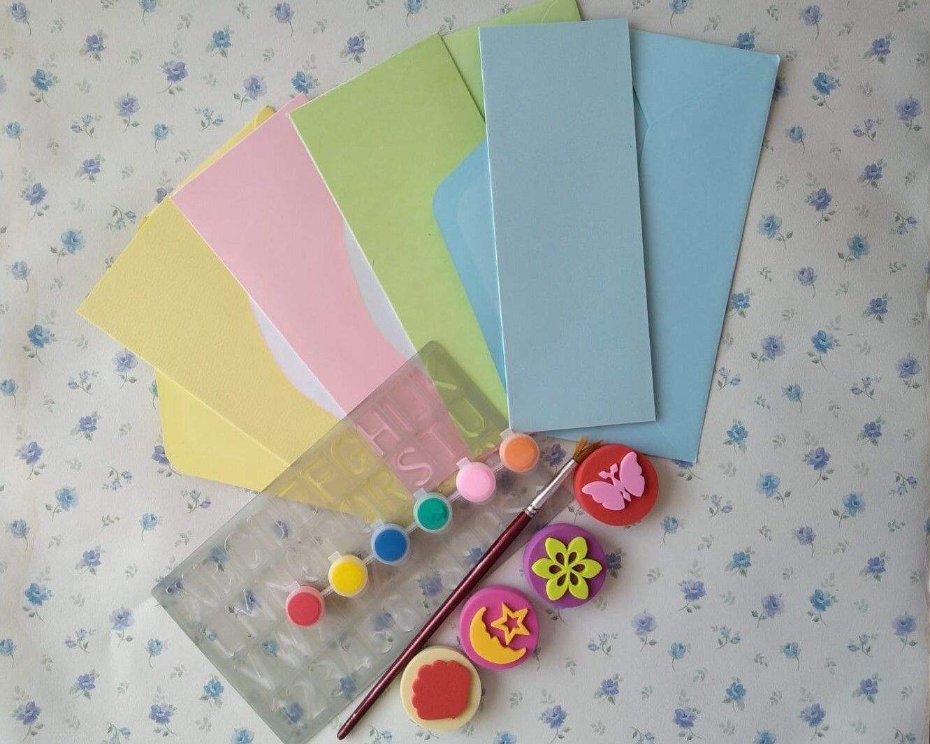 CARD MAKING KIT