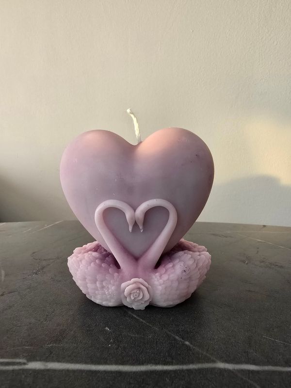 ​LoveSwan LightPurple #1