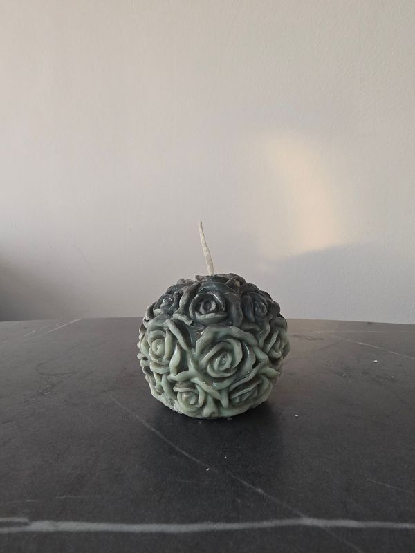 ​Roses ​BlackGray#1