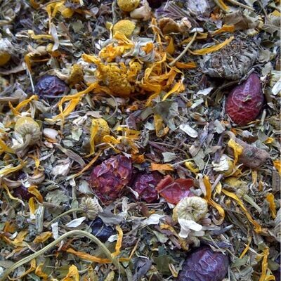 Dried Herbs & Tinctures