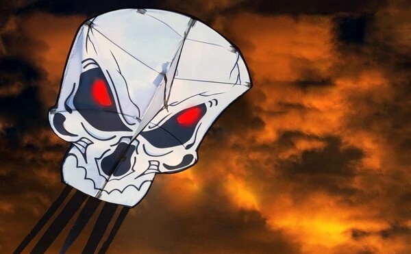 Scary Skull Kite