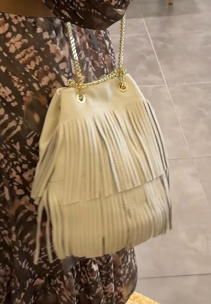 Bolso piel flecos