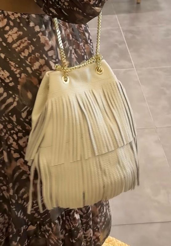 Bolso piel flecos
