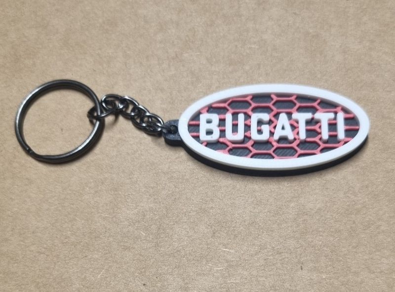 Porte-clé Bugatti – Élégance et performance en format miniature