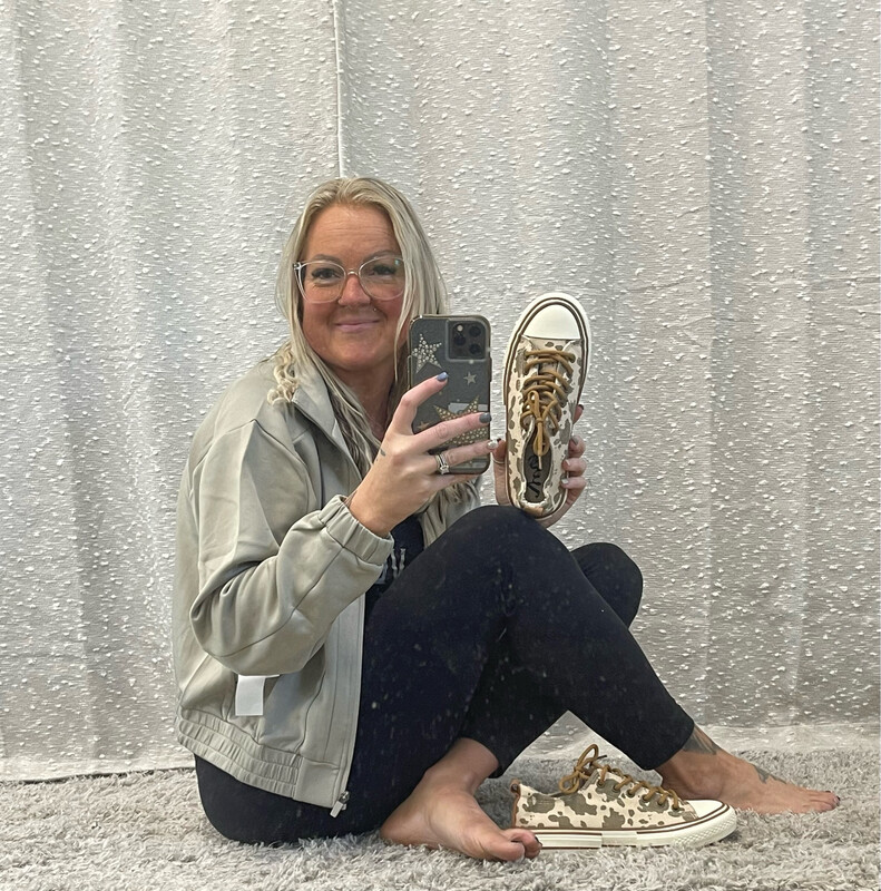Driana Tan Cow Sneakers