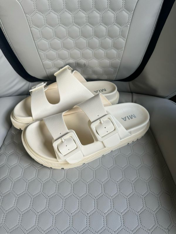 Mia Bone Sandal