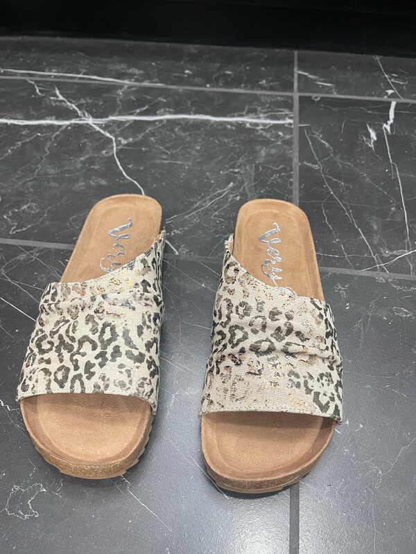 Very G Viola Sandal