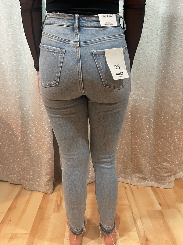 Mica High Rise Skinny Crop