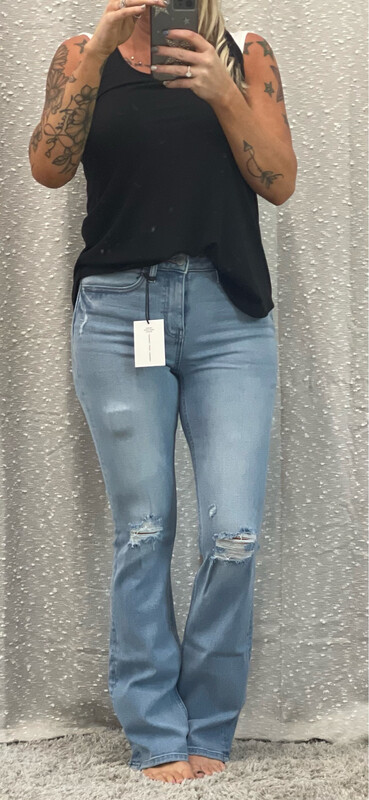 Zeanna Light Wash Jeans