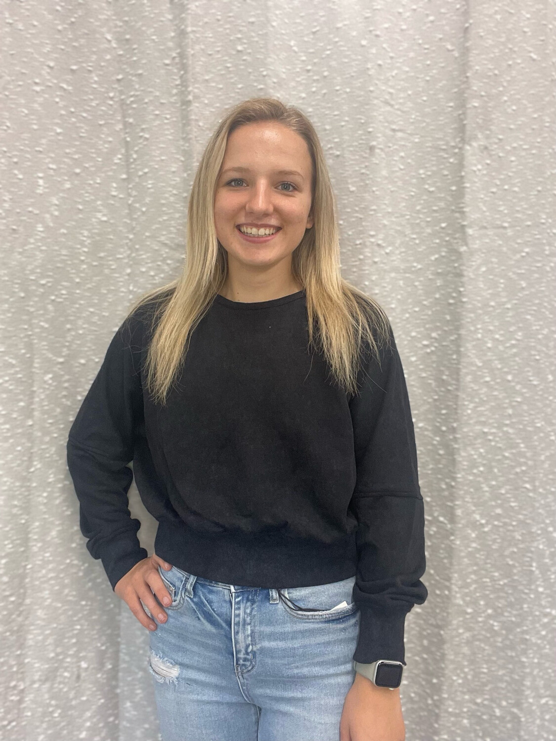 V-shaped Open Back Sweatshirt