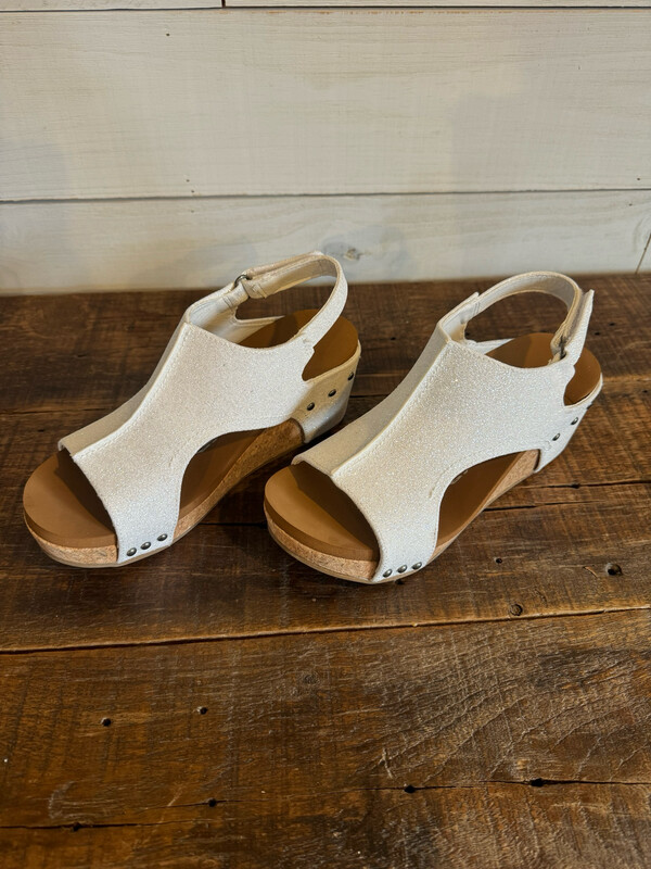 Amara White Wedge