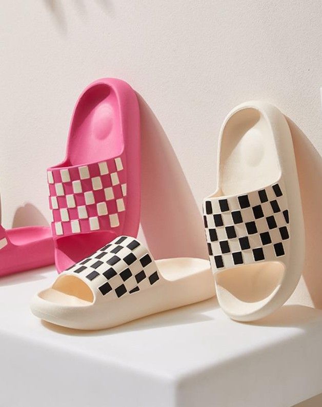 Checkered Slide