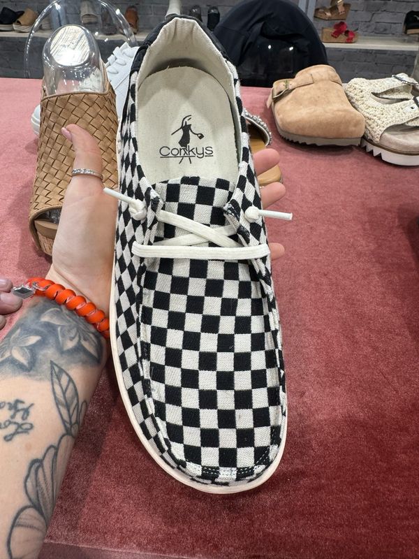 Checkered B/W Shoes