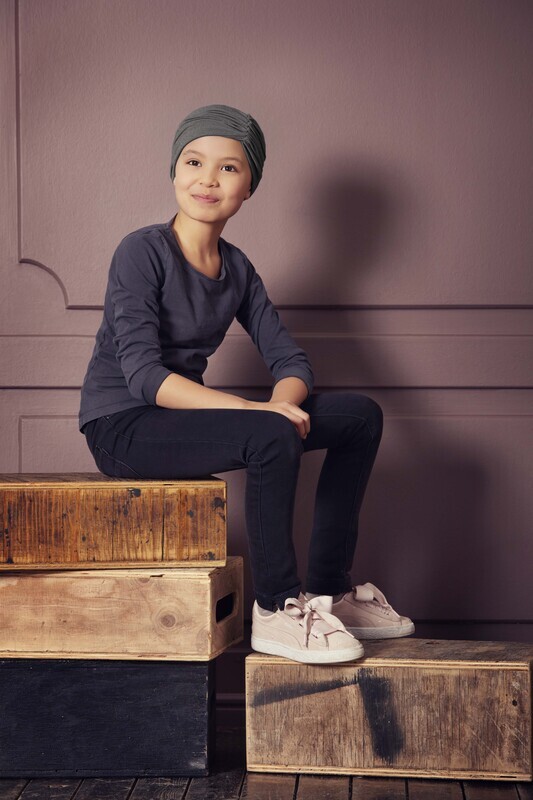 Petite Swan - Dark Grey Melange