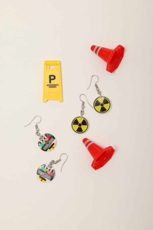 Toxic No Signal Earrings