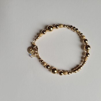 Bracelets / Bracelets
