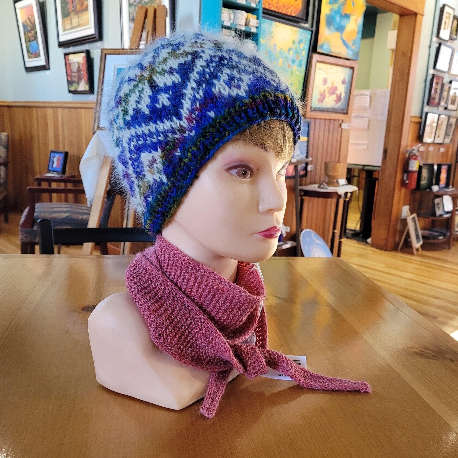 Beanie / Tuque / Hat / Bonnet, Size / Grandeur: Med / Moy, Color / Couleur: Multicolor / Multicolore, Gender: Ladies / Femme