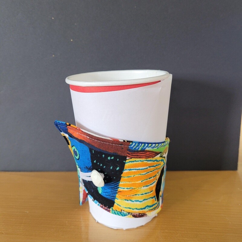 Multicolor fabric coffee cup sleeve / Manchon à café en tissu multicolore