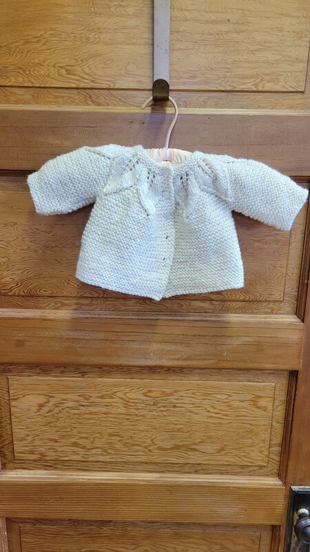 Baby Cardigan - 0/3 months Chandail a bebe