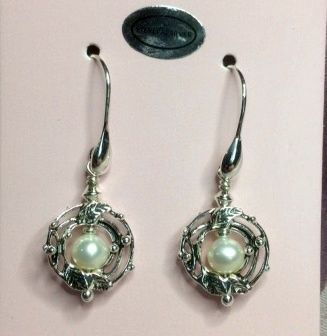 Boucles Perles d&#39;eau douce  Fresh water pearl earrings