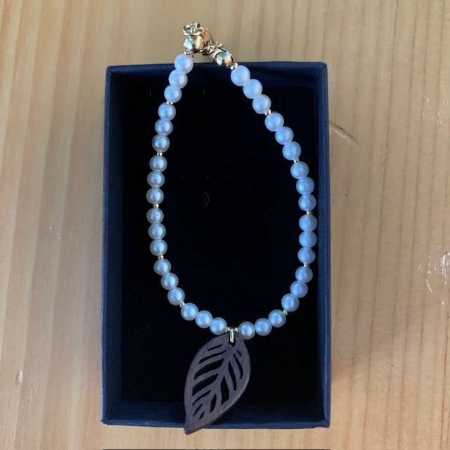 Bracelet with Walnut and Pearl Beads