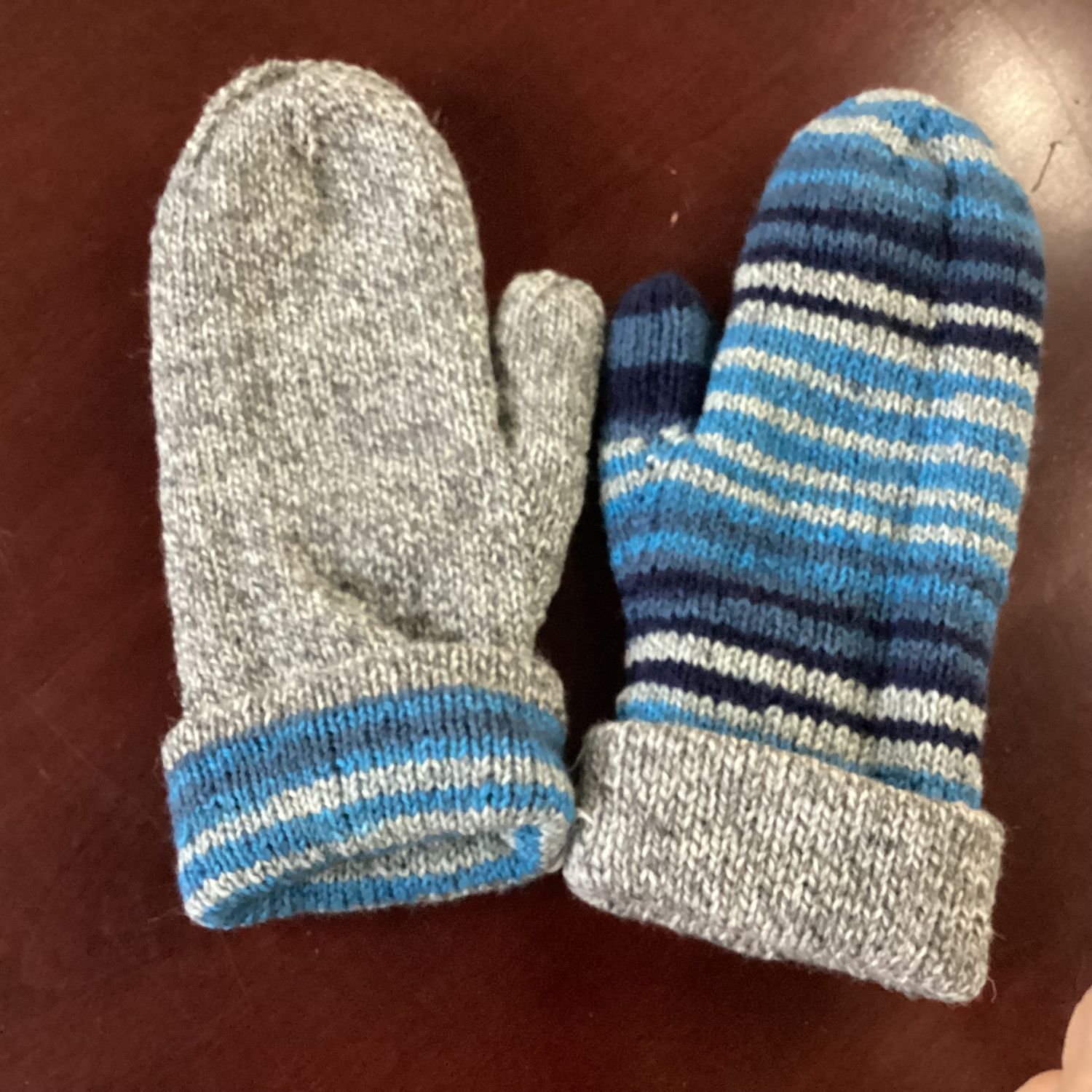 Reversible Knitted Mittens - Multi Blue/Grey